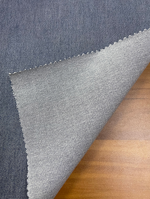 JEANS LIKE WOVEN AH-47256/0010X28 56%C+41%R+3%SP Permukaan halus, garis jelas, sentuhan halus di tangan